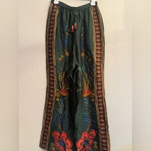 FARM Rio Dark Green Drawstring Pants Size Medium